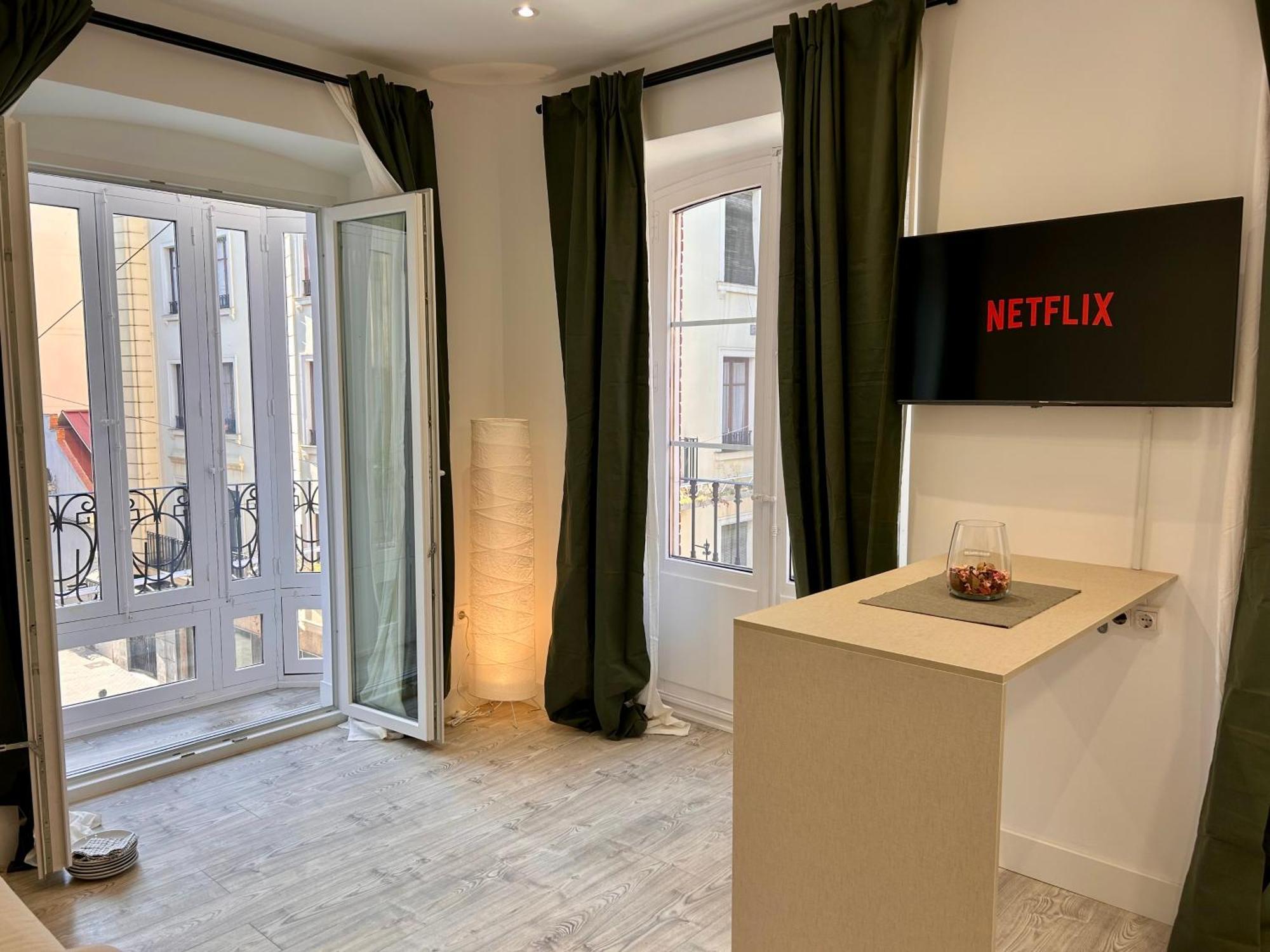 Insidehome Ciudad Del Cine Valladolid Ngoại thất bức ảnh
