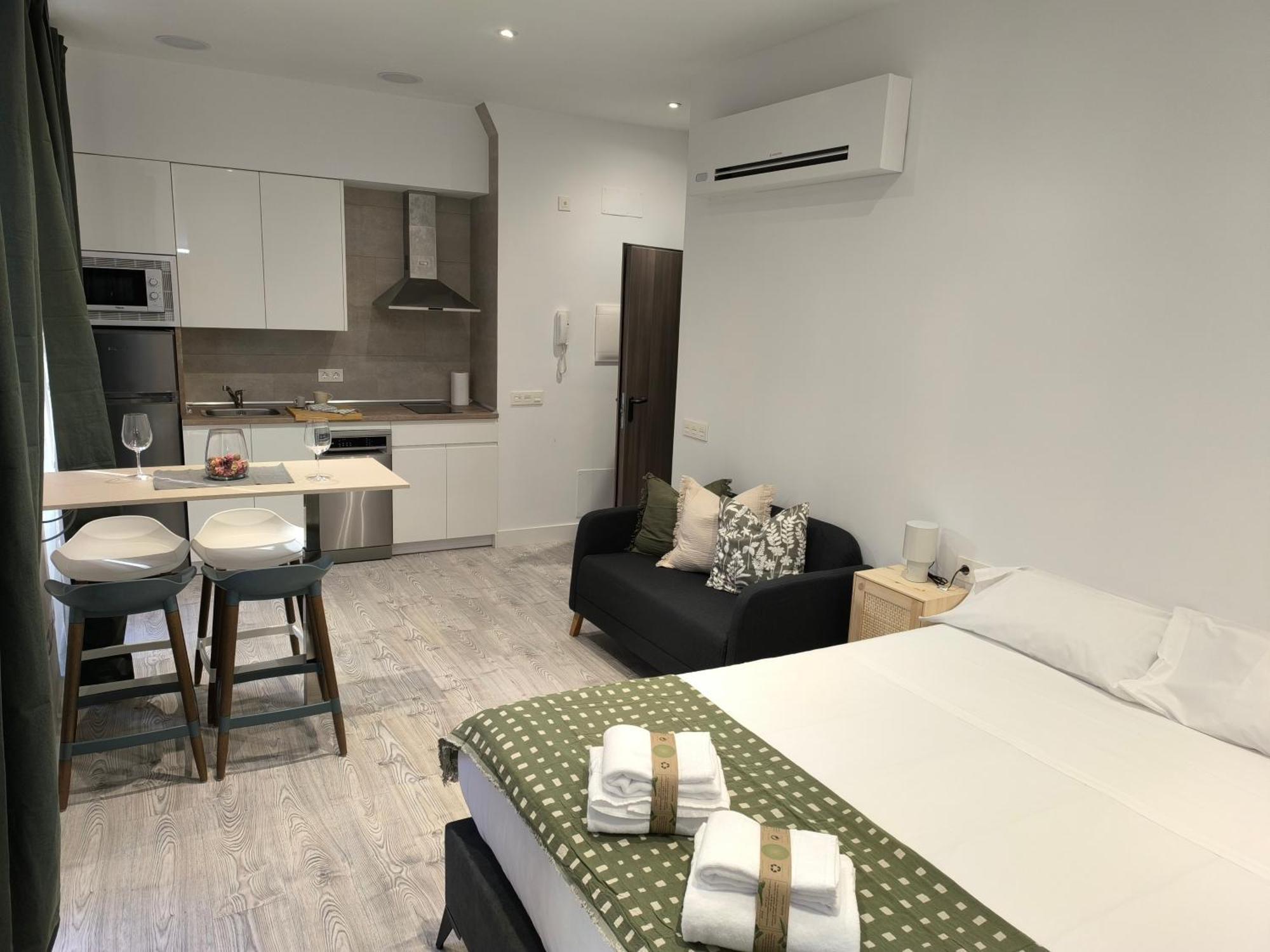 Insidehome Ciudad Del Cine Valladolid Ngoại thất bức ảnh