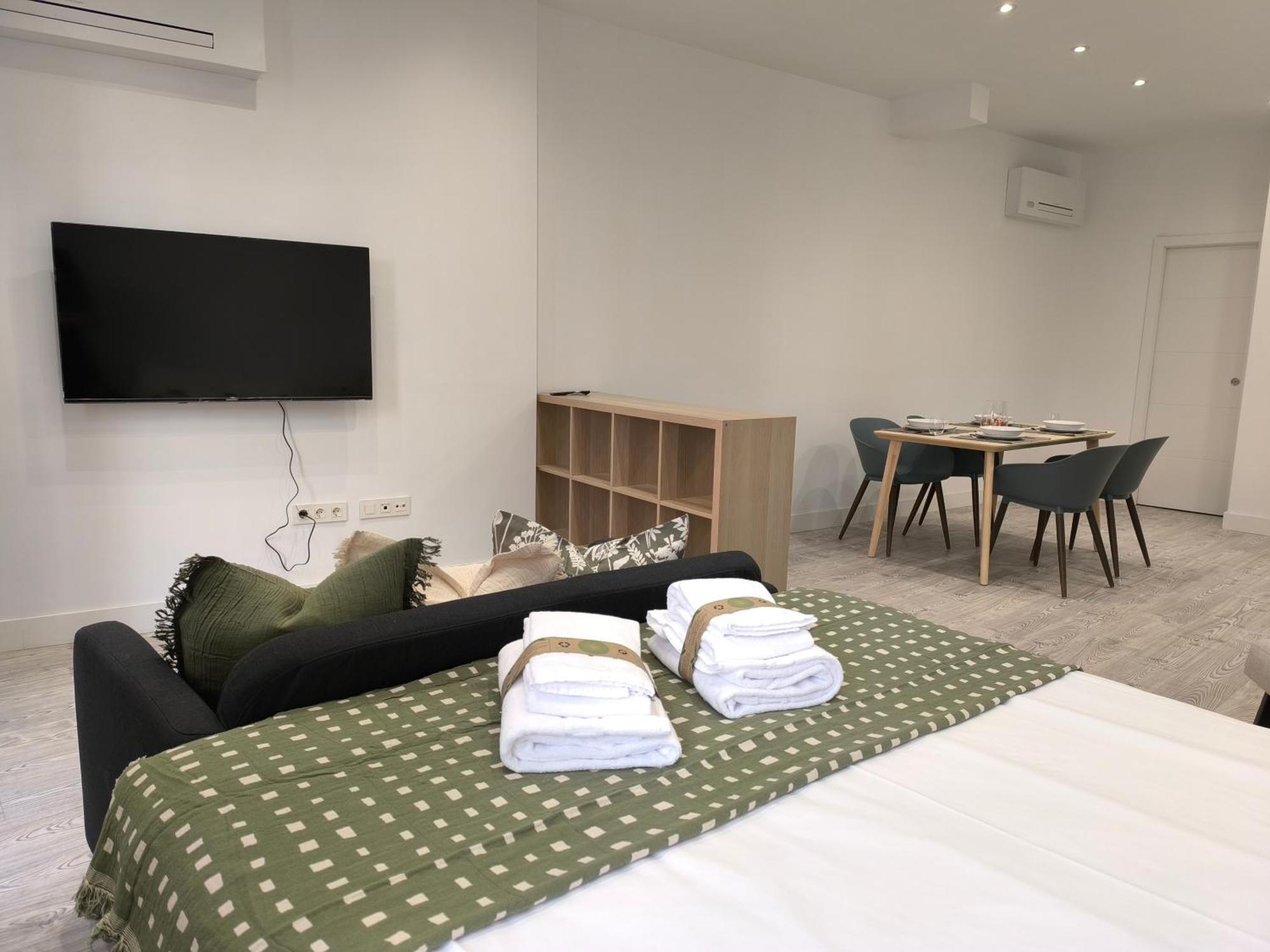 Insidehome Ciudad Del Cine Valladolid Ngoại thất bức ảnh