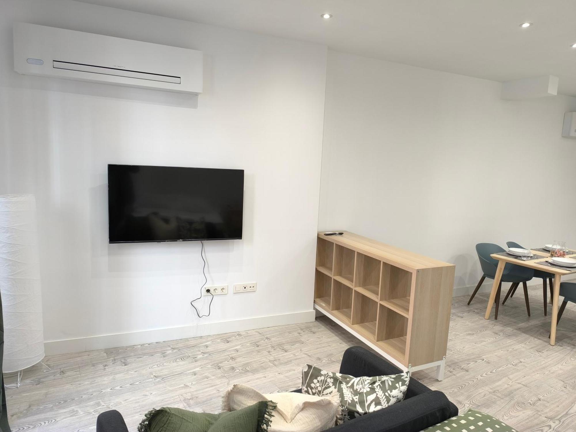 Insidehome Ciudad Del Cine Valladolid Ngoại thất bức ảnh